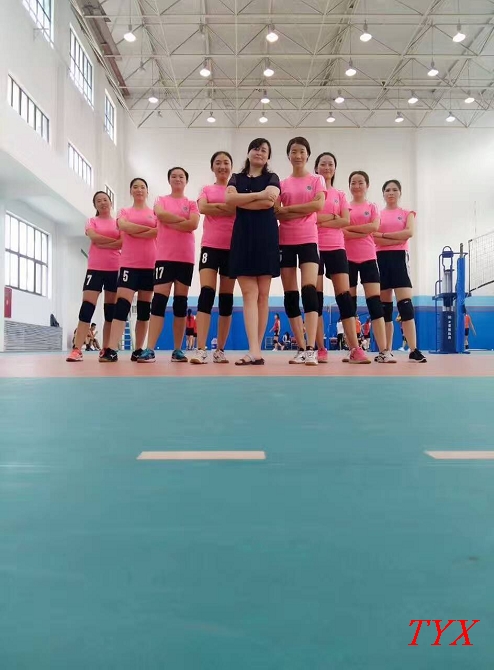 nEO_IMG_体育教育系2014级在排球院联赛中喜获佳.jpg